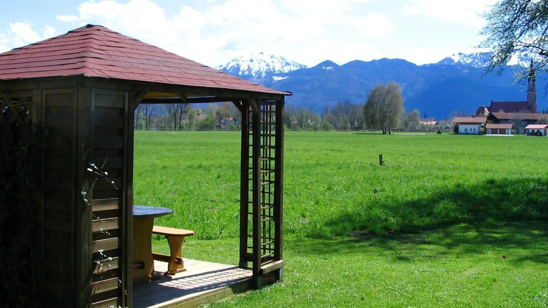 Holiday Home Near The Ski Area Übersee